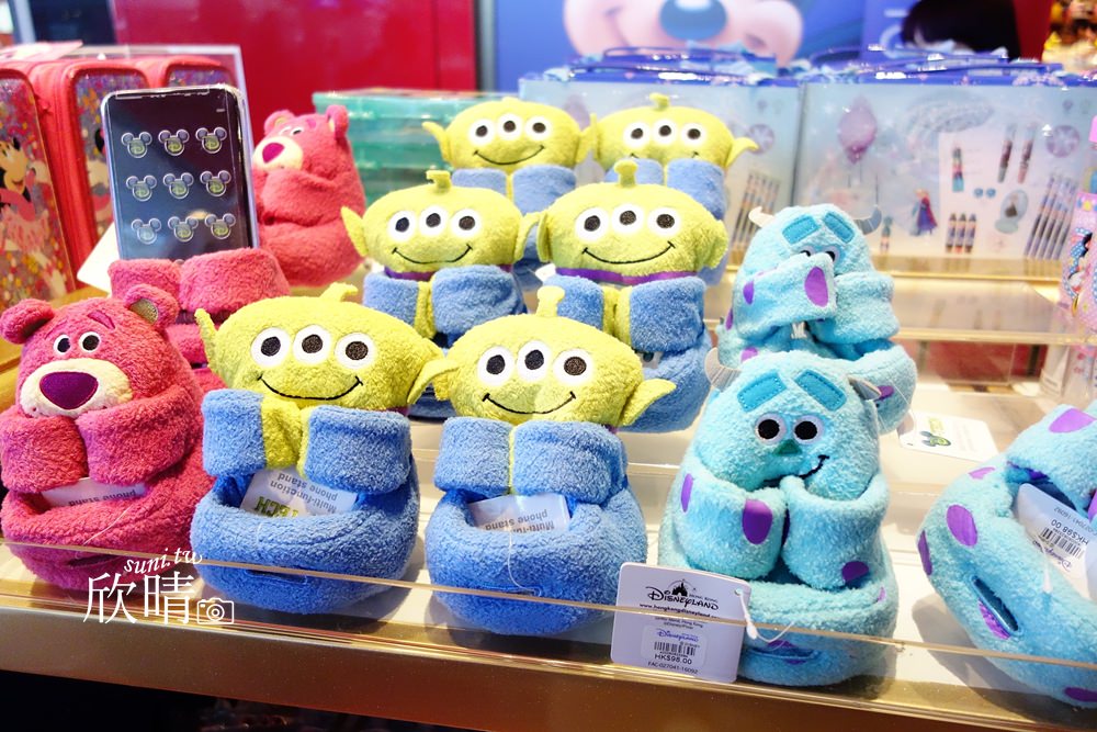 香港機場 | Disney Store可愛伴手禮戰利品。香港自由行