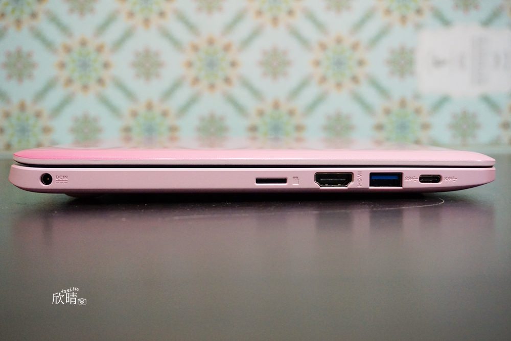 小筆電推薦 | ASUS VivoBook E203NA 11.6吋輕盈方便好攜帶 (評價)2017