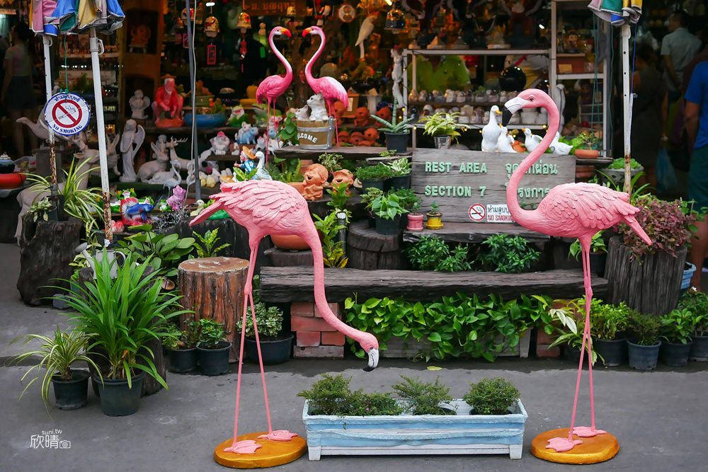 洽圖洽市集Chatuchak Weekend Market｜泰國曼谷自由行逛街景點！便宜包包、衣服、雜貨商品~交通地圖、行程