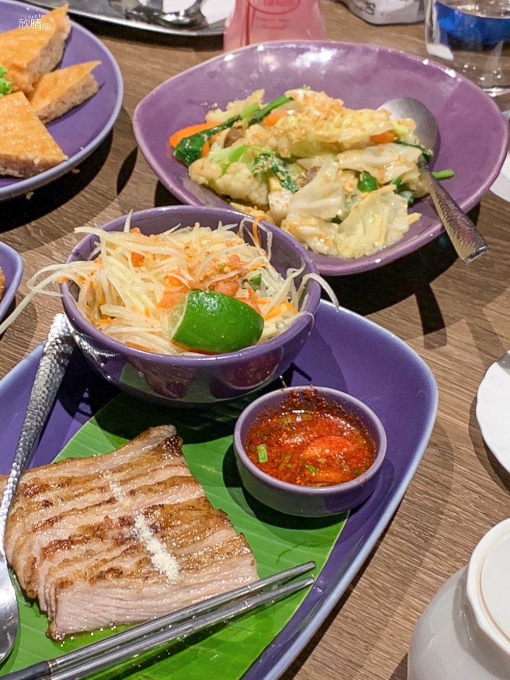 新竹泰式餐廳｜NARA Thai。連續三年榮獲米其林推薦~巨城Sogo美食(菜單menu價錢)