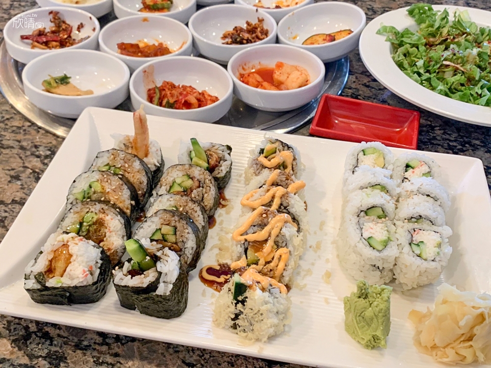 鳳凰城吃到飽餐廳｜SEOUL BBQ & SUSHI。加州壽司捲、燒肉壽司捲(菜單menu價錢)