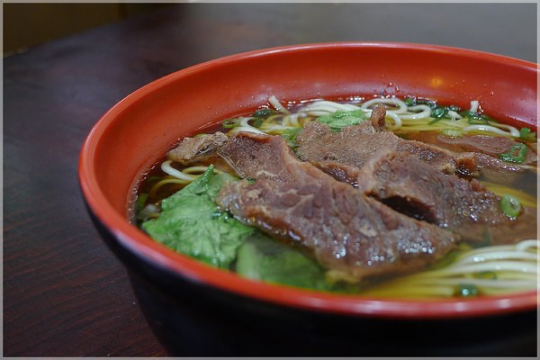 |新竹市小吃|老段牛肉麵+菜單Menu價位+新竹美食