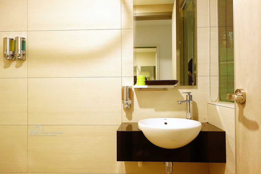 新加坡住宿 | J8飯店 J8 Hotel推薦。平價乾淨距離超市近、地鐵方便
