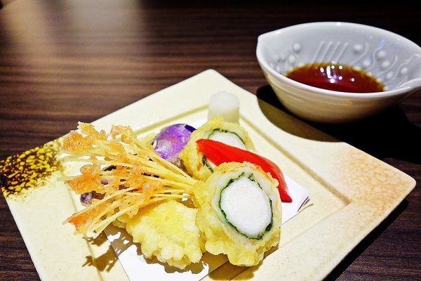 |新竹市日式|芙洛麗大飯店-山日本料理+新竹美食+市區+日式料理+生魚片+道地美食