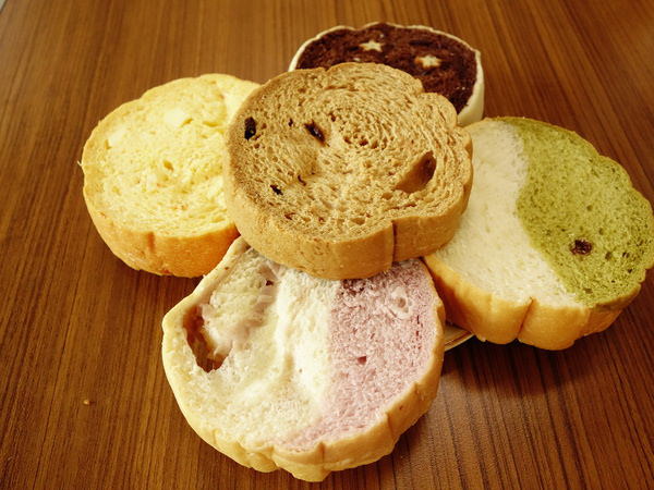 |團購麵包|伊藤麵包工房+手工麵包+鬆軟+棒狀麵包+多種口味+創意吐司