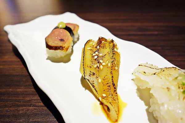 |新竹市日式|芙洛麗大飯店-山日本料理+新竹美食+市區+日式料理+生魚片+道地美食
