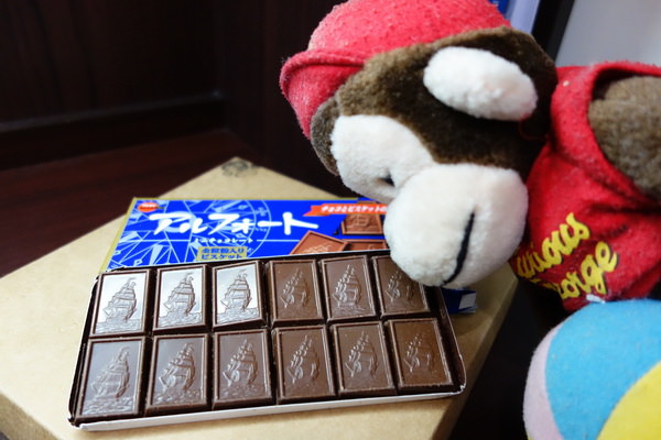 |日本甜點|Bourbon Alfort+帆船巧克力+巧克力餅乾+日本超夯+伴手禮+團購美食+船型巧克力