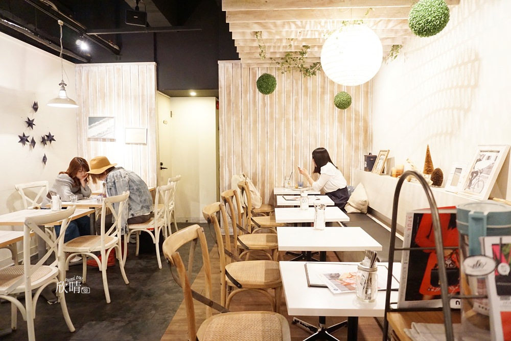 大阪3D立體拉花咖啡廳 | ELKエルク下午茶/美味煎餅/鬆餅/甜點推薦(含菜單menu價錢)