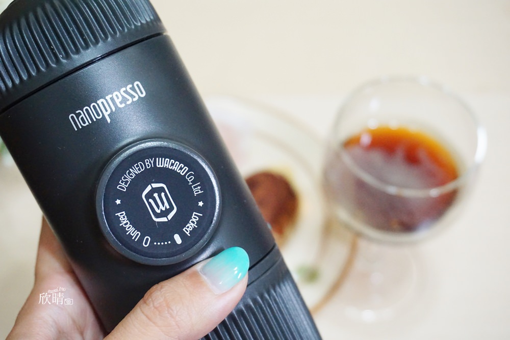 平價濃縮咖啡機推薦｜WACACO nanopress新上市。可攜式手動~出門在外也有香醇濃咖啡