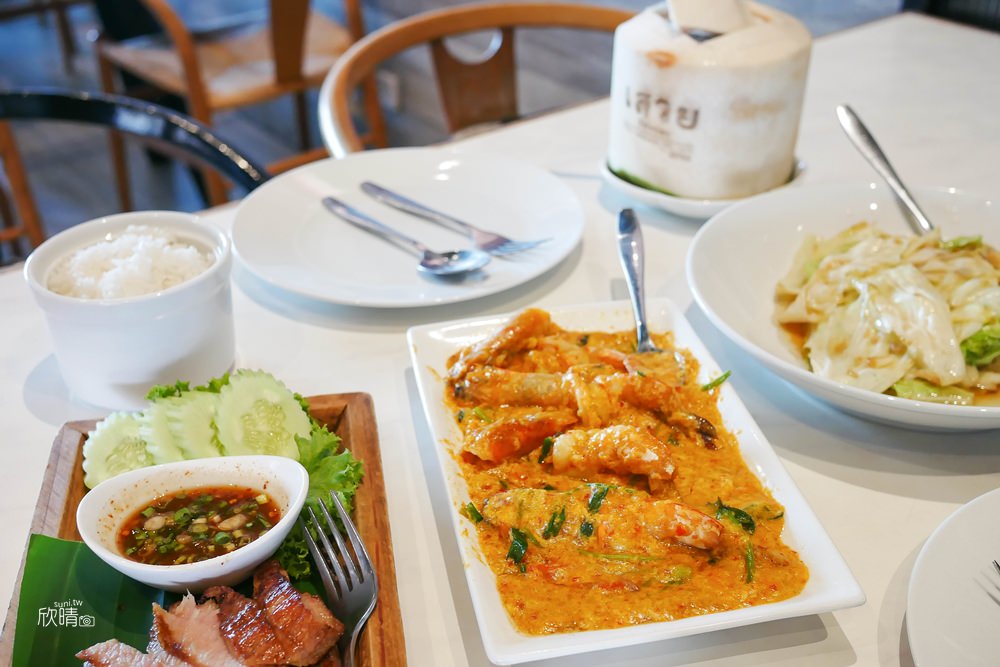 泰國曼谷美食推薦｜Savoey上味泰餐館大皇宮周邊餐廳。平價泰國料理Tha Maharaj分店(菜單menu價錢)