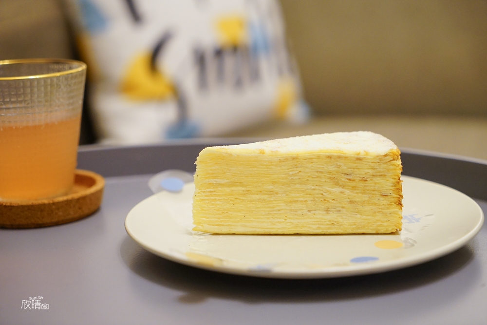 深藍千層蛋糕｜台南東區甜點店。被譽為千層派界的LV(菜單價位)