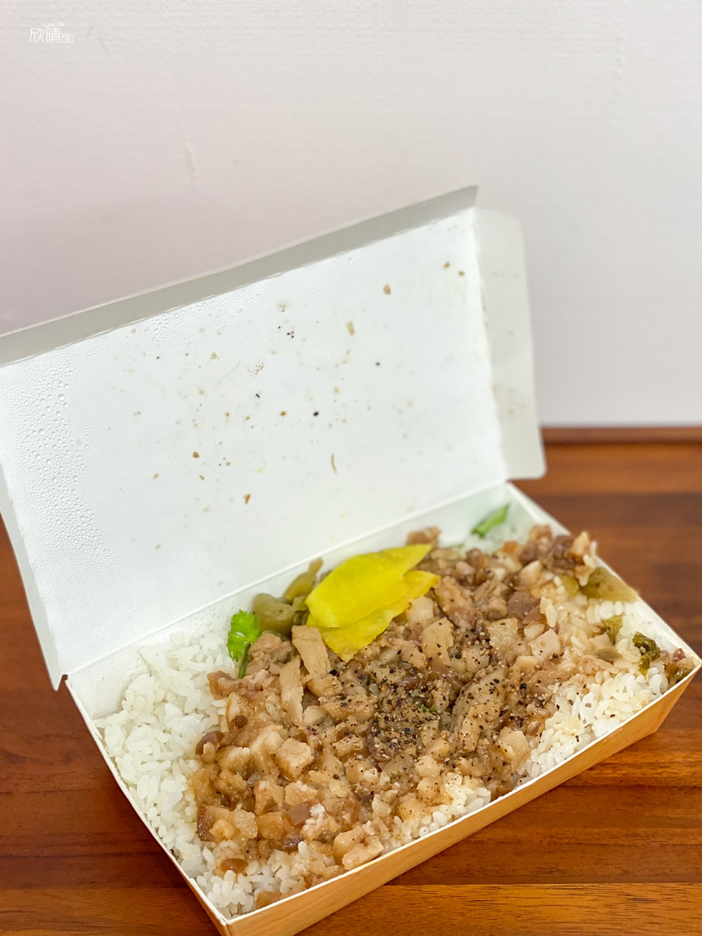 新竹城隍廟小吃｜柳家肉燥飯。1931年至今90年老店(菜單menu價位)
