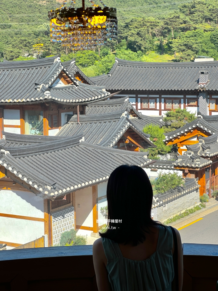 首爾恩平韓屋村은평한옥마을俯瞰全景北漢山