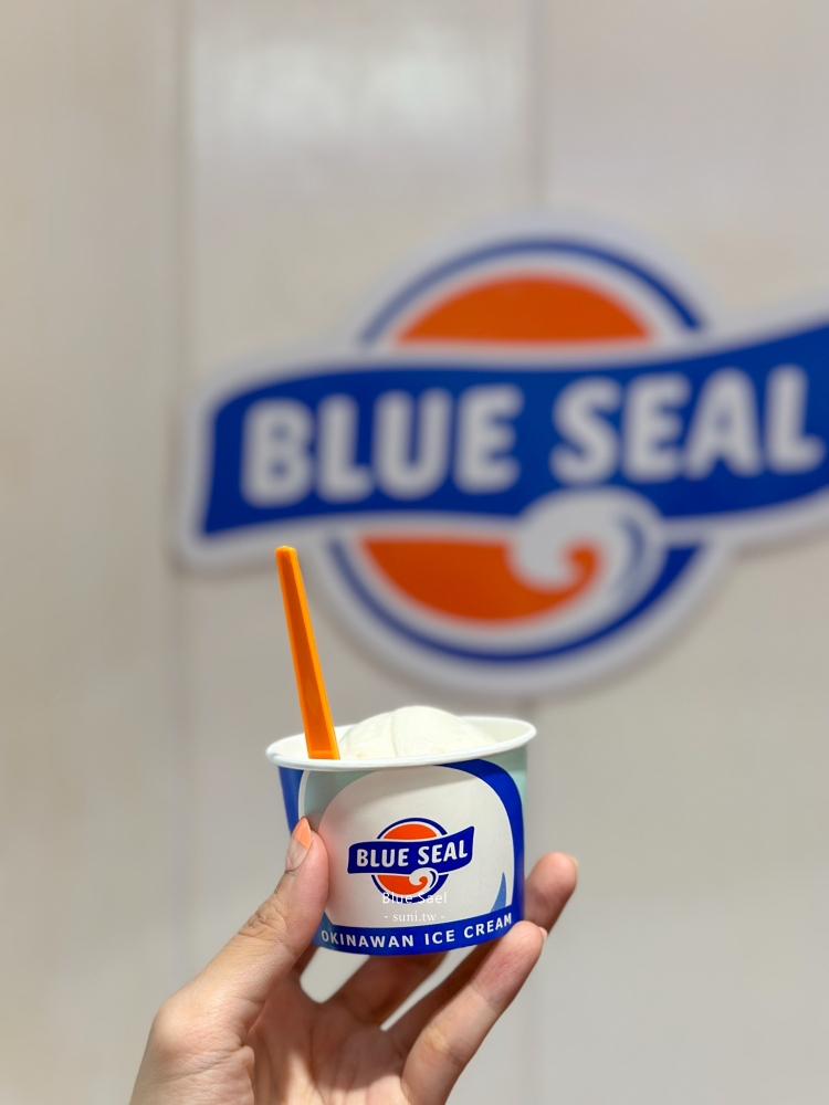 沖繩美食推薦｜Blue Seal冰淇淋~70年歷史~國際通必吃美食(菜單menu價位)