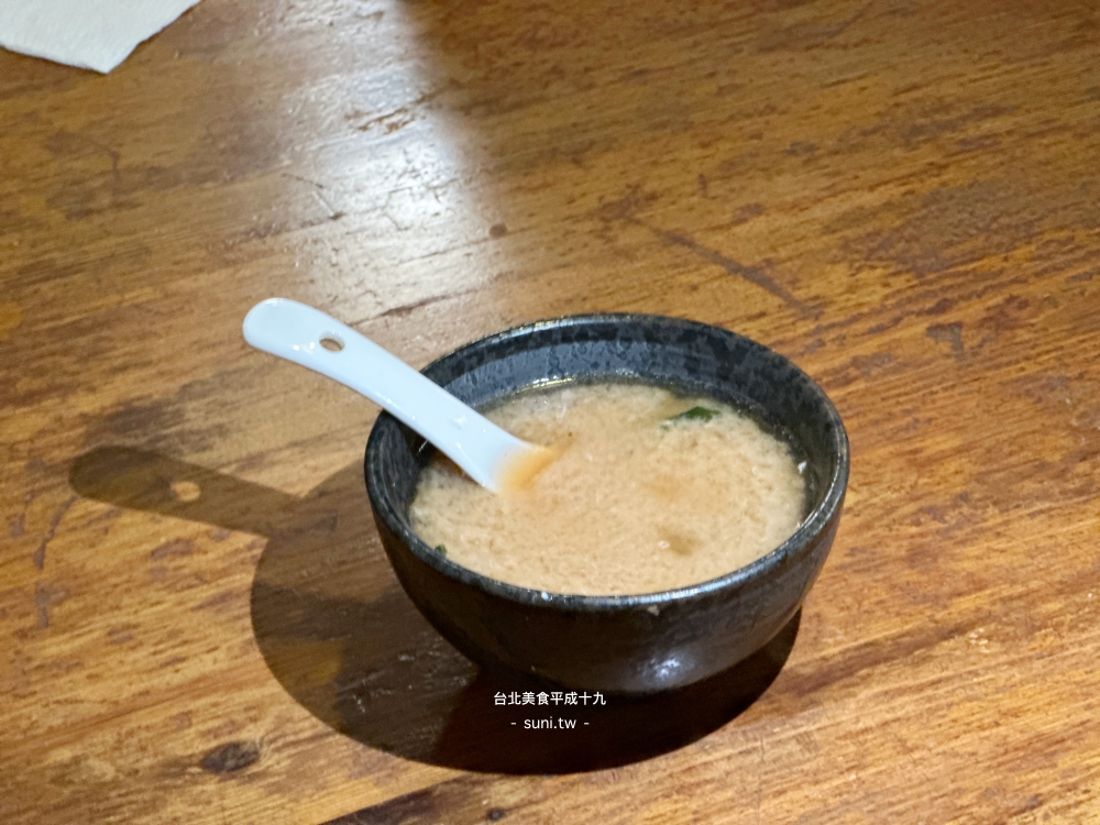 台北美食推薦|平成十九。巷弄排隊日式丼飯店,生魚片丼飯240元起(菜單menu價位) 台北美食推薦|平成十九。巷弄排隊日式丼飯店,生魚片丼飯240元起(菜單menu價位)