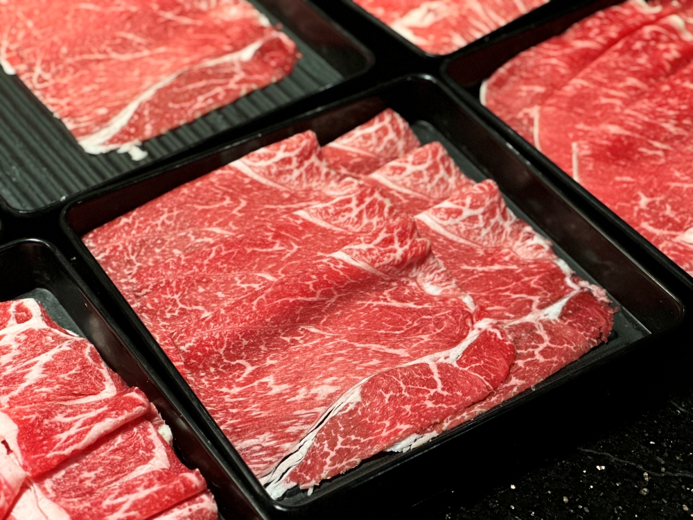 新竹火鍋吃到飽|小蒙牛麻辣養生鍋。奢華和牛海陸799元起~還有哈根達斯冰淇淋吃到飽(菜單menu價位) 新竹火鍋吃到飽|小蒙牛麻辣養生鍋。奢華和牛海陸799元起~還有哈根達斯冰淇淋吃到飽(菜單menu價位)