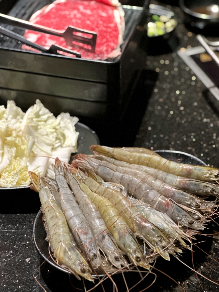 新竹火鍋吃到飽|小蒙牛麻辣養生鍋。奢華和牛海陸799元起~還有哈根達斯冰淇淋吃到飽(菜單menu價位) 新竹火鍋吃到飽|小蒙牛麻辣養生鍋。奢華和牛海陸799元起~還有哈根達斯冰淇淋吃到飽(菜單menu價位)