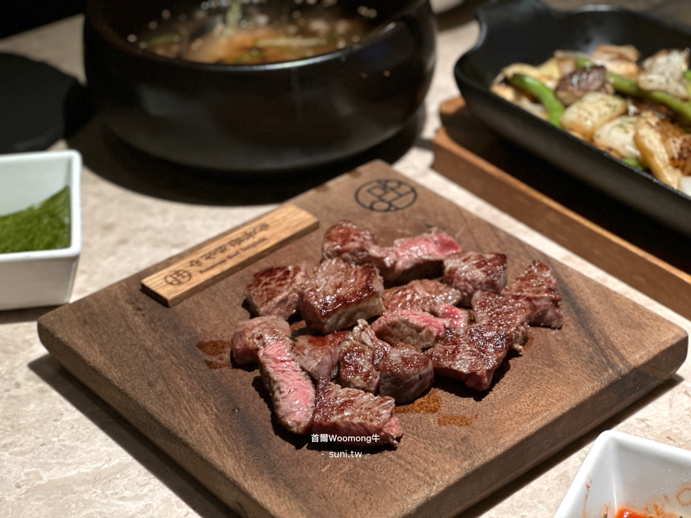 首爾美食推薦|Woomong韓牛。板橋萬怡酒店2樓高級餐廳~全程桌邊代烤 首爾美食推薦|Woomong韓牛。板橋萬怡酒店2樓高級餐廳~全程桌邊代烤