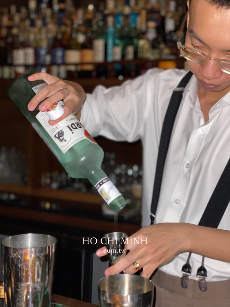 胡志明酒吧推薦｜Stir Bar。亞洲100最佳酒吧~Happy Hour微醺一波(菜單menu價位)