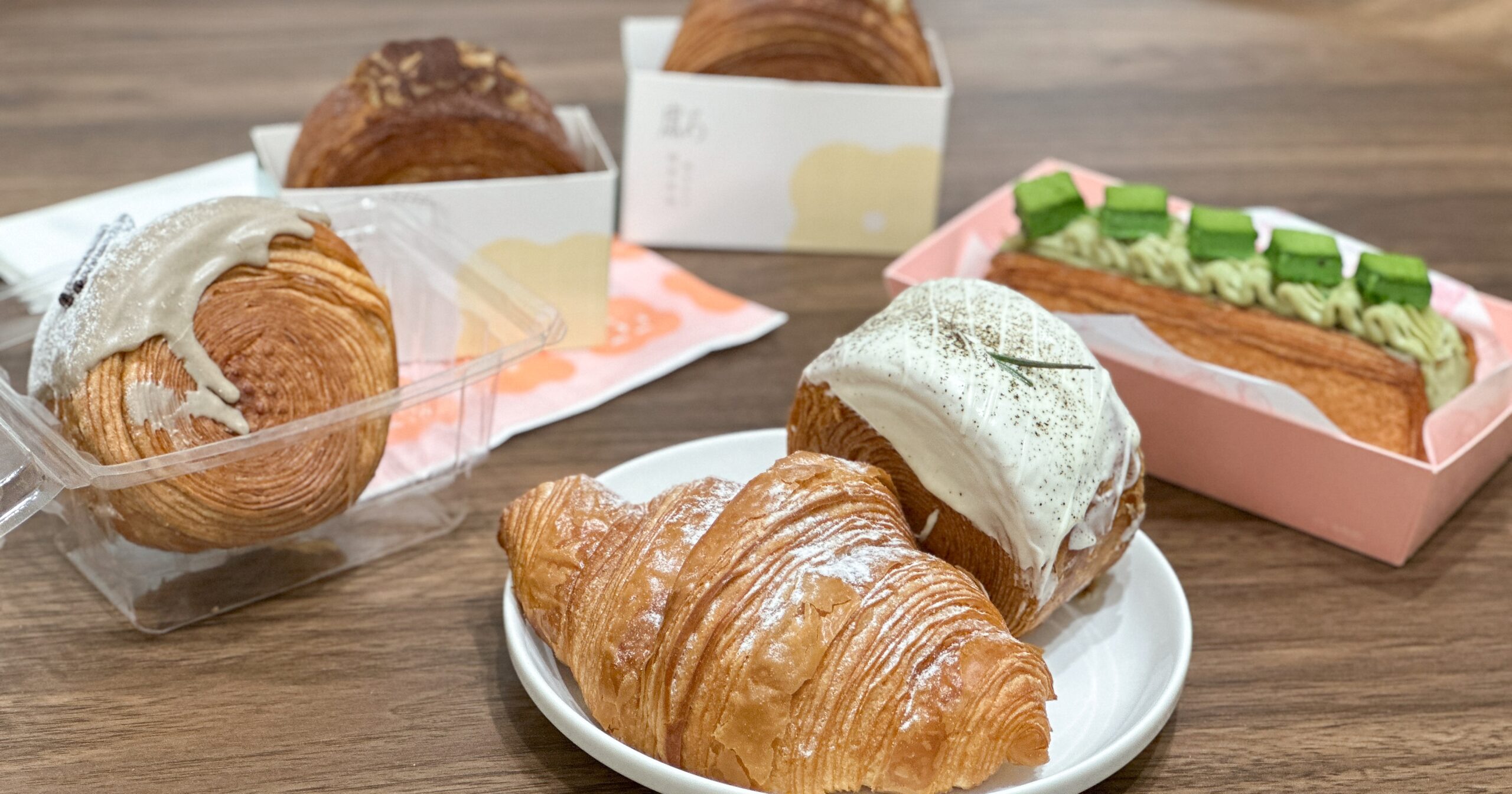 台中獻．烘焙 iminding｜特色茶香味圓可頌、大人系．抹茶生巧可頌(菜單價位) @欣晴。美食旅遊生活分享