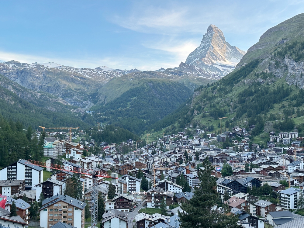 Matterhorn Viewpoint白天策馬特鎮全景馬特洪峰