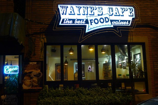 Wayne's Caf’e：Wayne's Caf'e