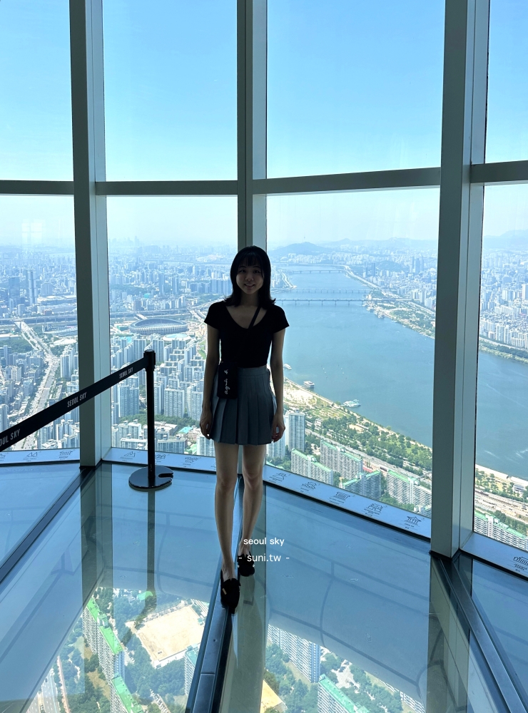 Seoul Sky서울스카이玻璃地板體驗漢江