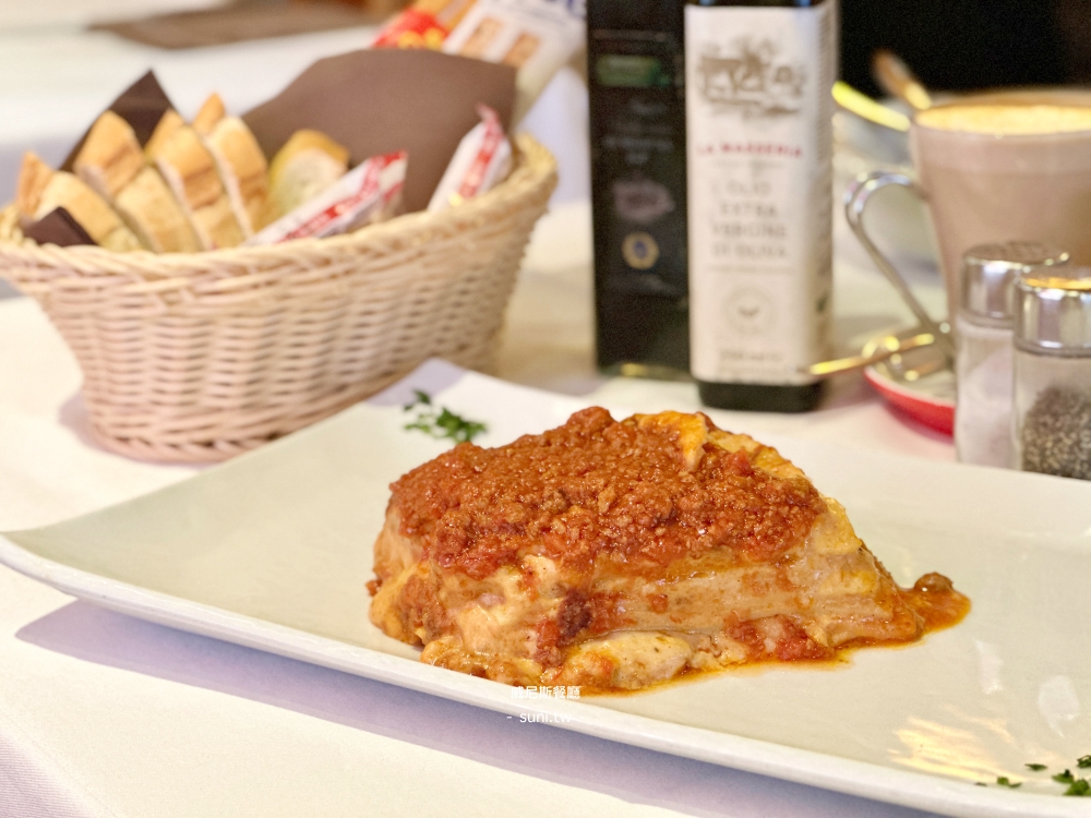 Lasagne Bolognese千層麵特寫波隆那肉醬