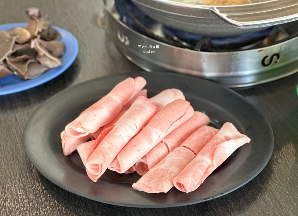 台南美食推薦|三大牛肉火鍋。影帝、林志玲都吃過的溫體牛肉火鍋(菜單價位) 台南美食推薦|三大牛肉火鍋。影帝、林志玲都吃過的溫體牛肉火鍋(菜單價位)