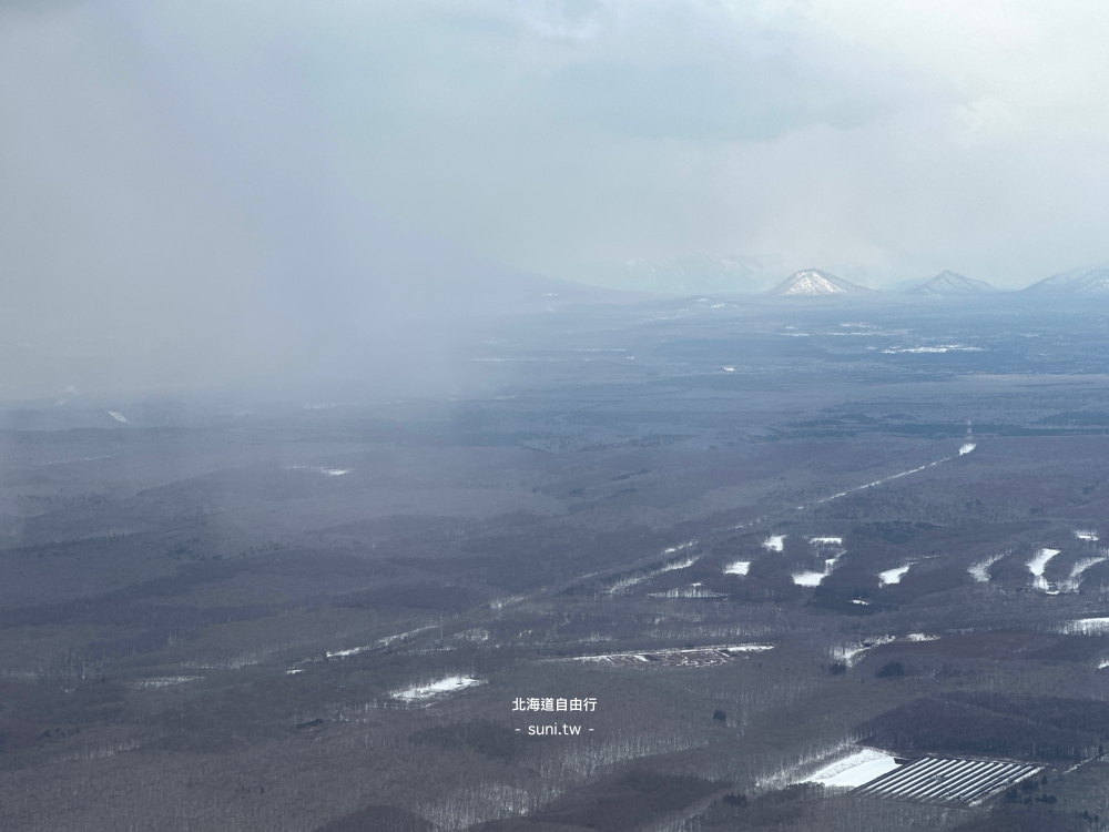 北海道5天4夜自由行｜新千歲機場進出，滑雪、登別地獄谷、札幌美食購物輕鬆行程