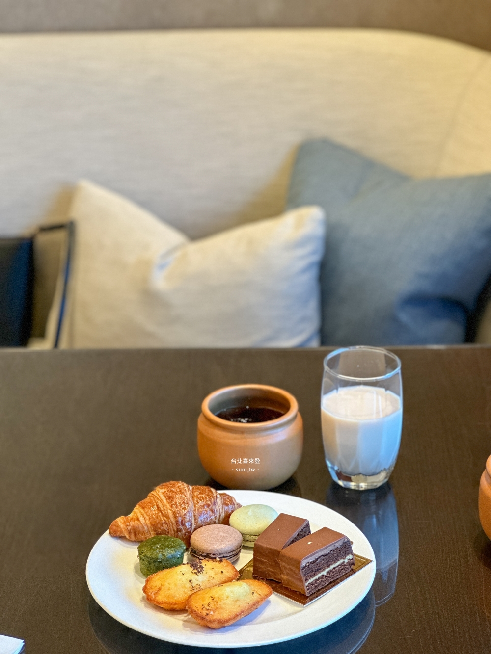 台北喜來登大飯店|行政酒廊~貴賓廳內下午茶、早餐、歡樂時光Happy Hour 台北喜來登大飯店|行政酒廊~貴賓廳內下午茶、早餐、歡樂時光Happy Hour