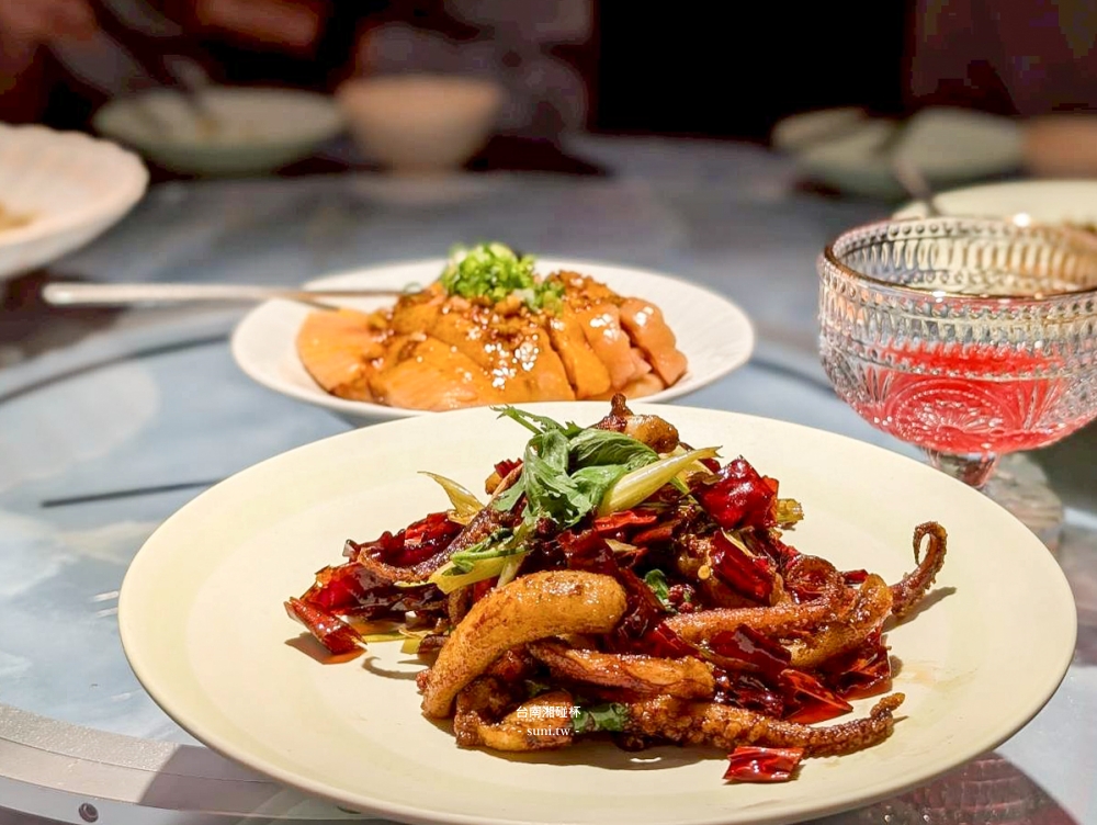 台南餐酒館推薦|湘碰杯。特色湘菜餐酒館~碳佐麻里新品牌新開幕(菜單menu價位) 台南餐酒館推薦|湘碰杯。特色湘菜餐酒館~碳佐麻里新品牌新開幕(菜單menu價位)