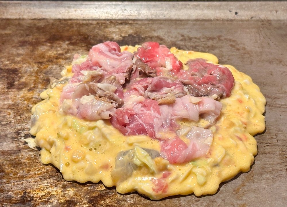 大阪美食推薦|雙月大阪燒。必吃50年老店~充滿昭和氣氛的懷舊座位(菜單價位) 大阪美食推薦|雙月大阪燒。必吃50年老店~充滿昭和氣氛的懷舊座位(菜單價位)