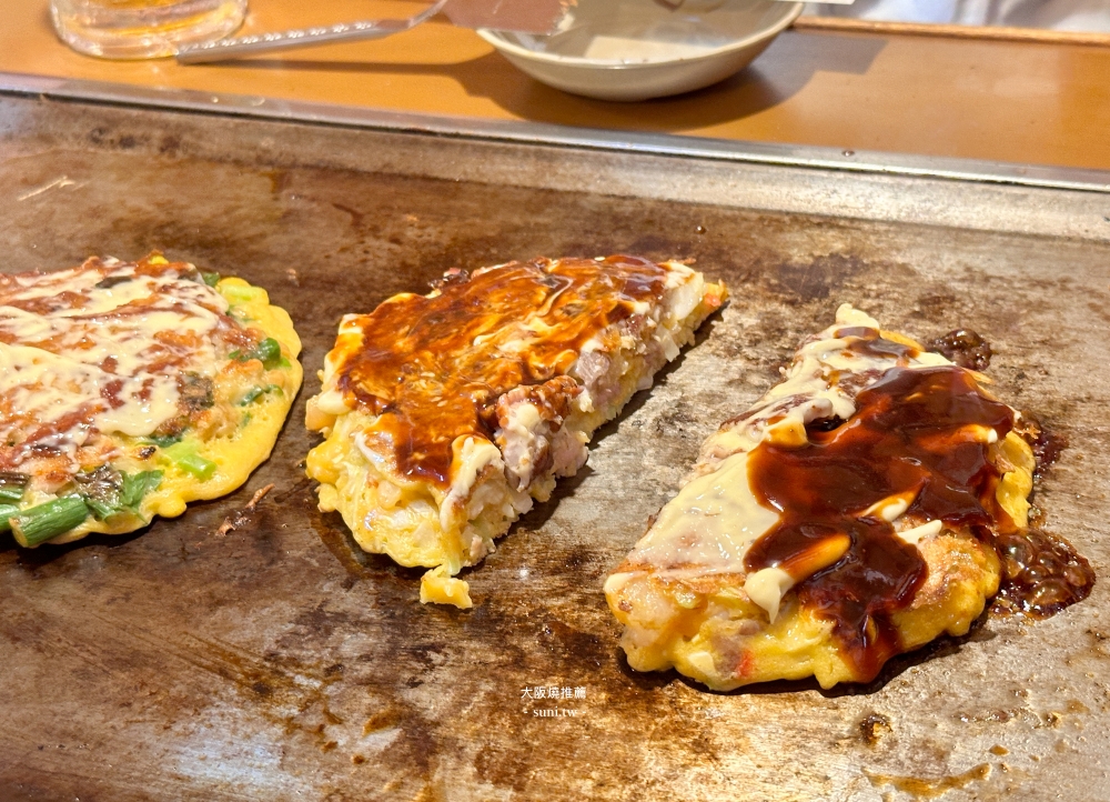 大阪美食推薦|雙月大阪燒。必吃50年老店~充滿昭和氣氛的懷舊座位(菜單價位) 大阪美食推薦|雙月大阪燒。必吃50年老店~充滿昭和氣氛的懷舊座位(菜單價位)