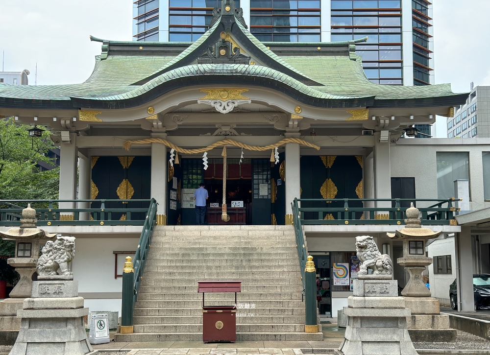 難波購物逛街｜巨無霸獅頭八阪神社、行李置放、藥妝店