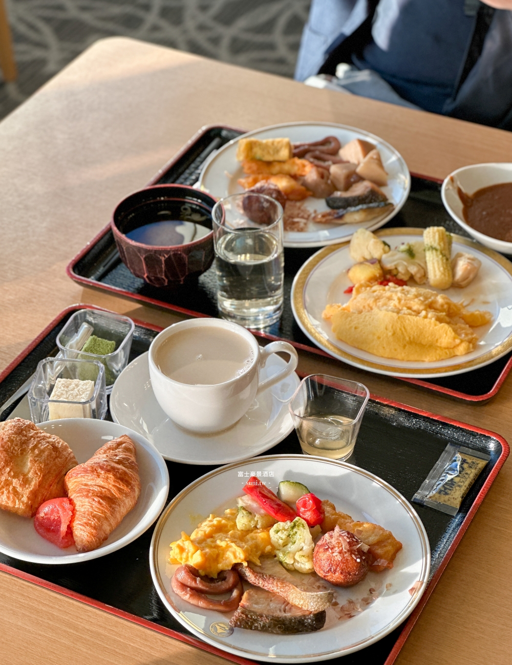 河口湖飯店推薦|富士豪景酒店Fuji View Hotel。超高CP值日式榻榻米山景房 河口湖飯店推薦|富士豪景酒店Fuji View Hotel。超高CP值日式榻榻米山景房