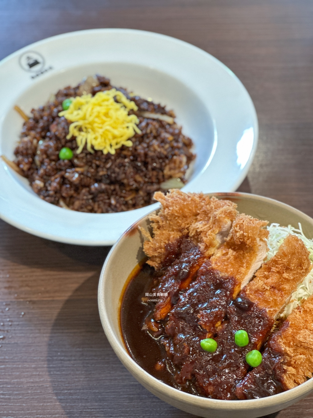 岡山美食推薦|烏城咖啡店。岡山城旁必吃美食推薦,平價蝦飯與多蜜醬豬肉丼飯大滿足(菜單menu價位) 岡山美食推薦|烏城咖啡店。岡山城旁必吃美食推薦,平價蝦飯與多蜜醬豬肉丼飯大滿足(菜單menu價位)