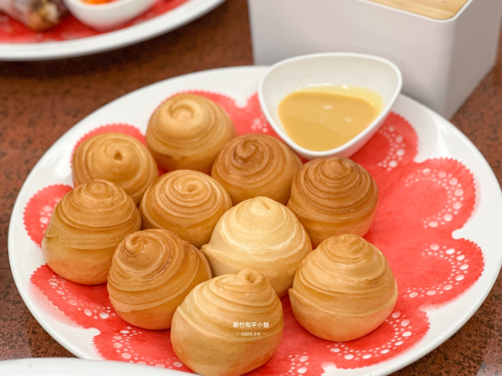 竹北合菜推薦|和平小館。必吃招牌脆皮櫻桃鴨、燒蜜汁富貴雙方~提供套餐與包廂(菜單價位) 竹北合菜推薦|和平小館。必吃招牌脆皮櫻桃鴨、燒蜜汁富貴雙方~提供套餐與包廂(菜單價位)