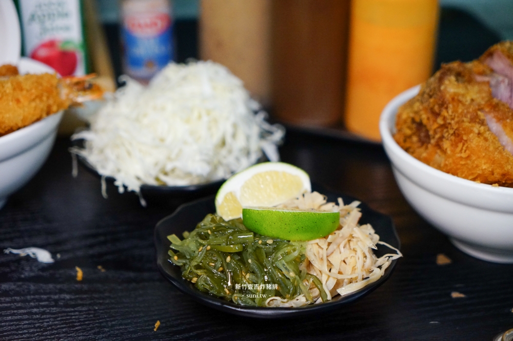 新竹美食推薦|壹吉炸豬排專門店。東門市場最強日式炸豬排,舒肥特規豬排厚度有6公分、炸蝦雙拼太銷魂(菜單menu價位) 新竹美食推薦|壹吉炸豬排專門店。東門市場最強日式炸豬排,舒肥特規豬排厚度有6公分、炸蝦雙拼太銷魂(菜單menu價位)