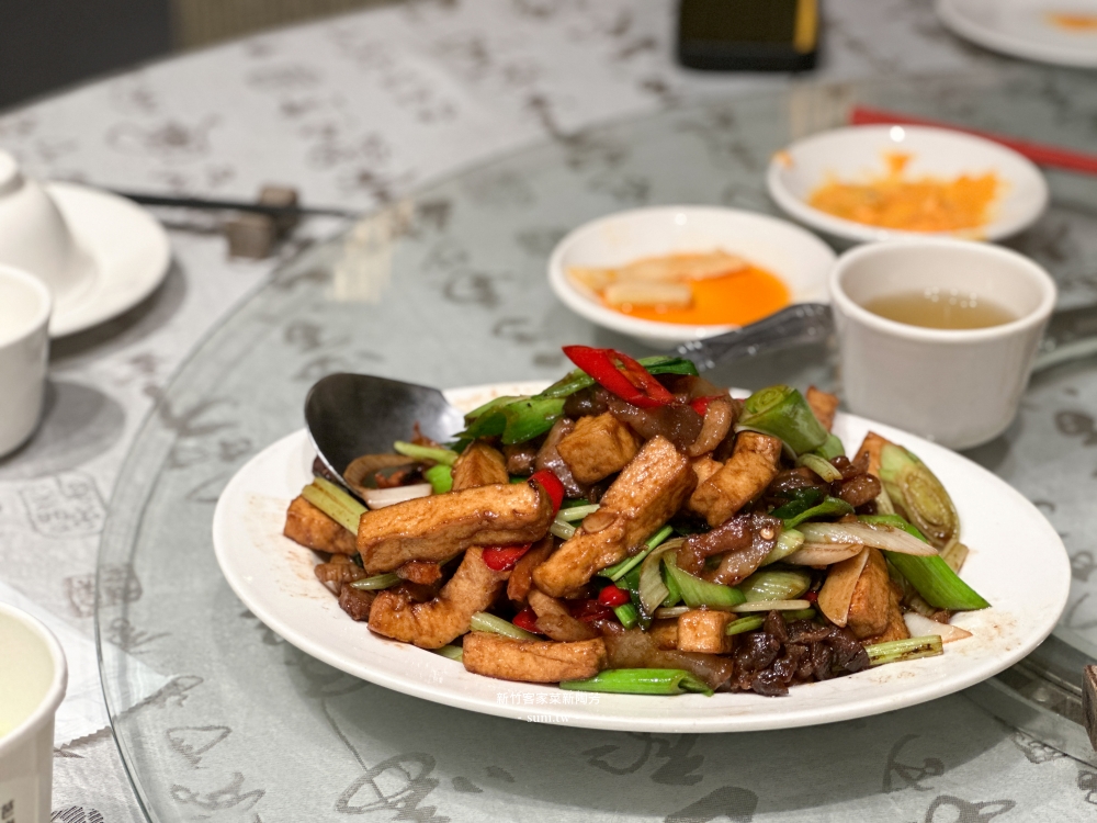 新竹美食推薦|新陶芳菜館。半開放式包廂~菜單品項上百種(菜單menu價位) 新竹美食推薦|新陶芳菜館。半開放式包廂~菜單品項上百種(菜單menu價位)