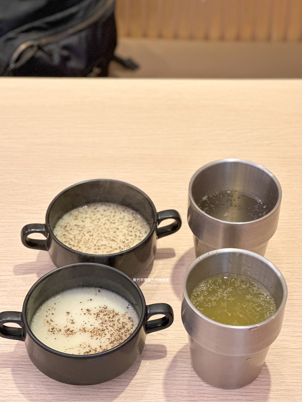 清大夜市美食|捲捲義大利麵。平價好吃燉飯~內用自助吧吃到飽(菜單價位) 清大夜市美食|捲捲義大利麵。平價好吃燉飯~內用自助吧吃到飽(菜單價位)