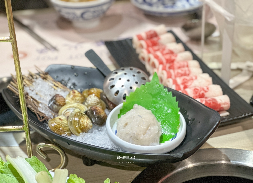 新竹火鍋|愛華火鍋~蔬菜自助吧吃到飽! costco周邊美食(菜單menu價錢) 新竹火鍋|愛華火鍋~蔬菜自助吧吃到飽! costco周邊美食(菜單menu價錢)
