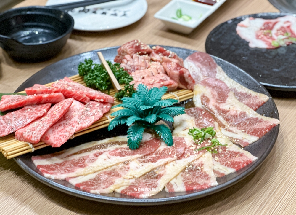 新竹美食推薦|馬爾地夫燒肉。主打內臟~氣氛超級嗨的餐廳(菜單menu價位) 新竹美食推薦|馬爾地夫燒肉。主打內臟~氣氛超級嗨的餐廳(菜單menu價位)
