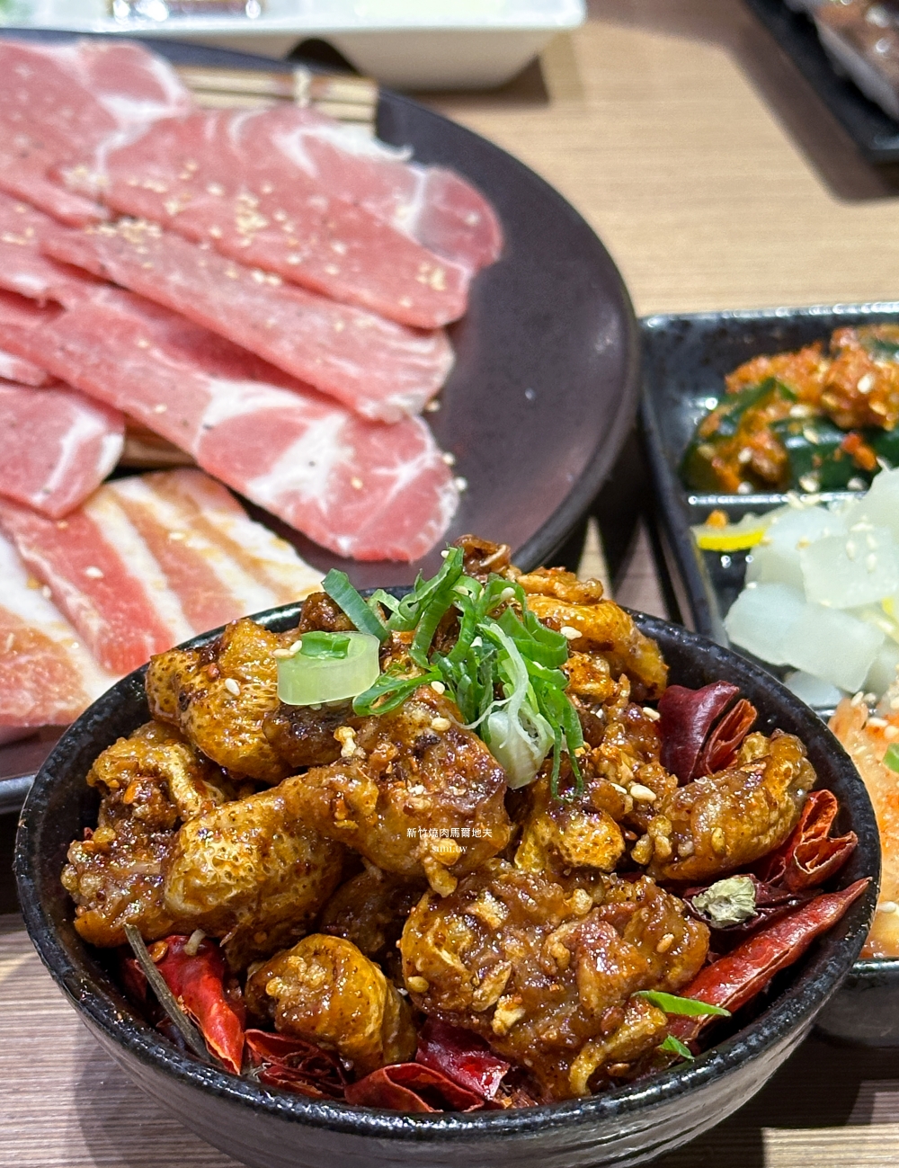 新竹美食推薦|馬爾地夫燒肉。主打內臟~氣氛超級嗨的餐廳(菜單menu價位) 新竹美食推薦|馬爾地夫燒肉。主打內臟~氣氛超級嗨的餐廳(菜單menu價位)