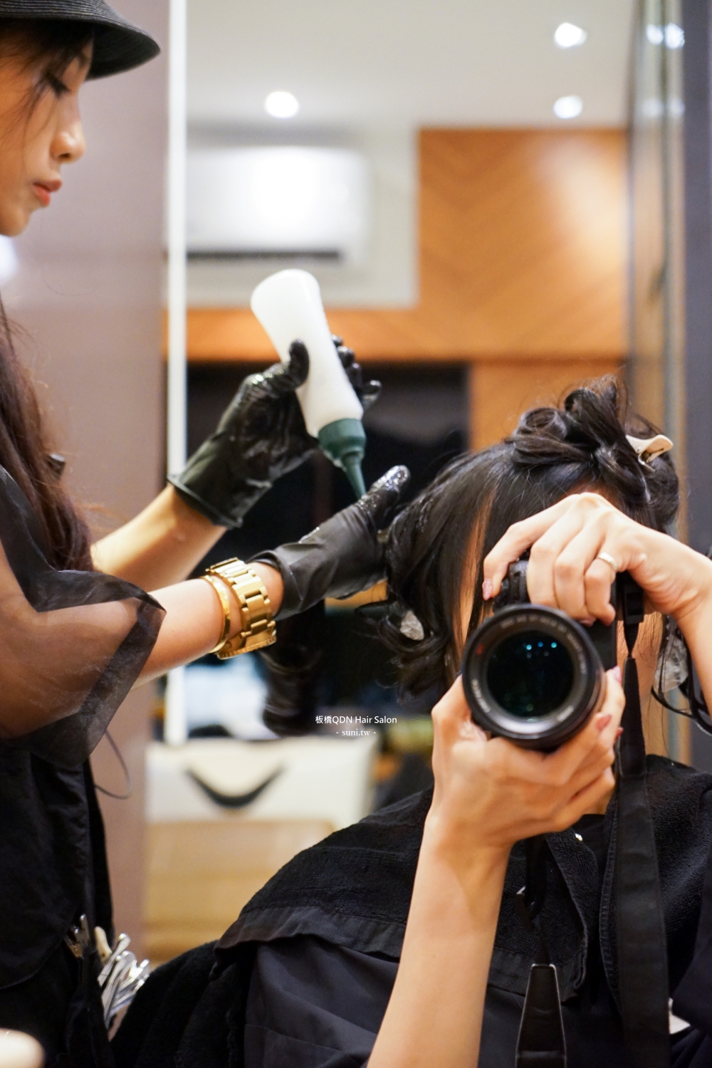 板橋髮廊推薦✂️2025中長髮髮型:高層次外翻造型,修飾臉型的頭包臉髮型~京喚羽護髮 板橋髮廊推薦✂️2025中長髮髮型:高層次外翻造型,修飾臉型的頭包臉髮型~京喚羽護髮