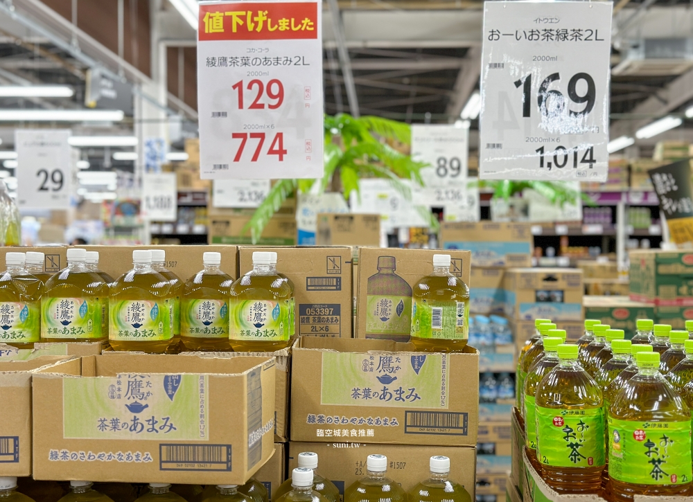 臨空城美食推薦｜Trial超市。24小時營業~必吃當季水果水蜜桃、新鮮生魚片、熟食串燒