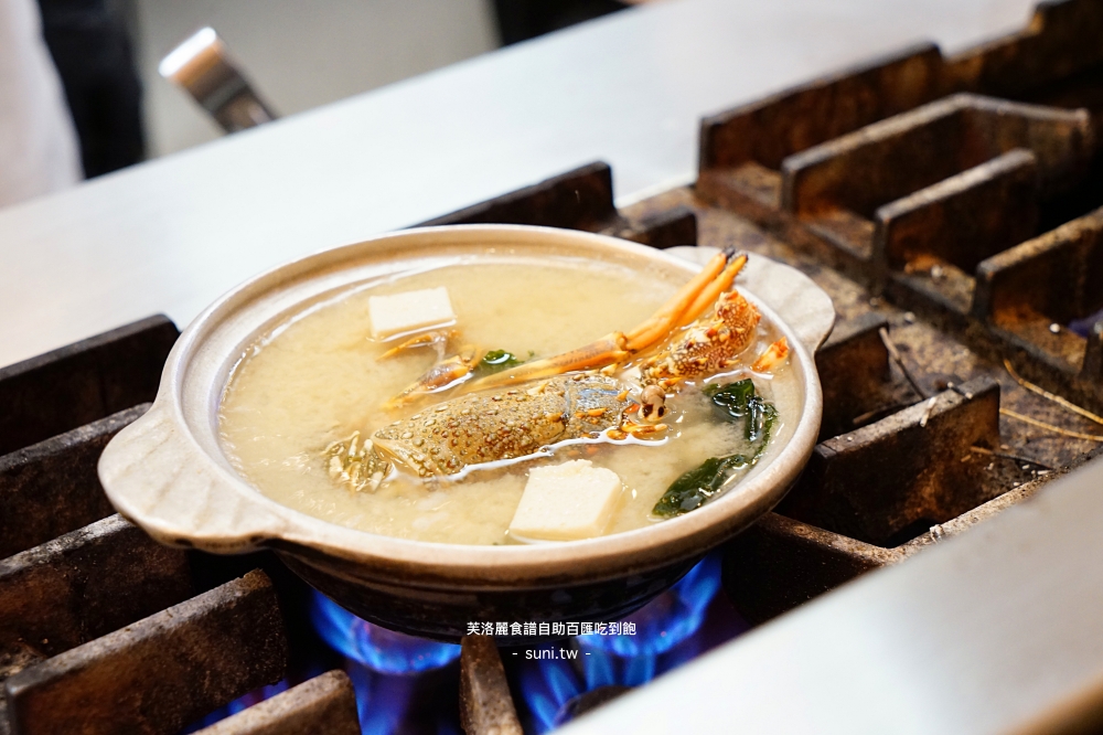 新竹吃到飽推薦|芙洛麗大飯店食譜自助百匯。松葉蟹、鮭魚卵手捲、北海道生食級干貝、龍蝦湯|炙燒比目魚鰭邊肉、廣島牡蠣、爐烤和牛 新竹吃到飽推薦|芙洛麗大飯店食譜自助百匯。松葉蟹、鮭魚卵手捲、北海道生食級干貝、龍蝦湯|炙燒比目魚鰭邊肉、廣島牡蠣、爐烤和牛