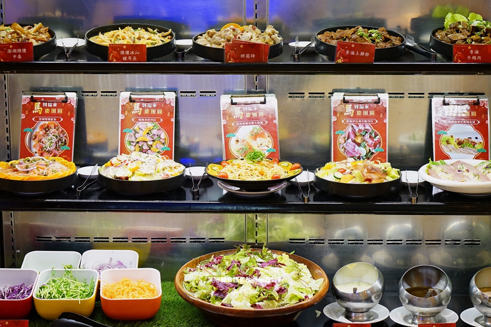 新竹吃到飽推薦｜芙洛麗大飯店食譜自助百匯。松葉蟹、鮭魚卵手捲、北海道生食級干貝、龍蝦湯｜炙燒比目魚鰭邊肉、廣島牡蠣、爐烤和牛