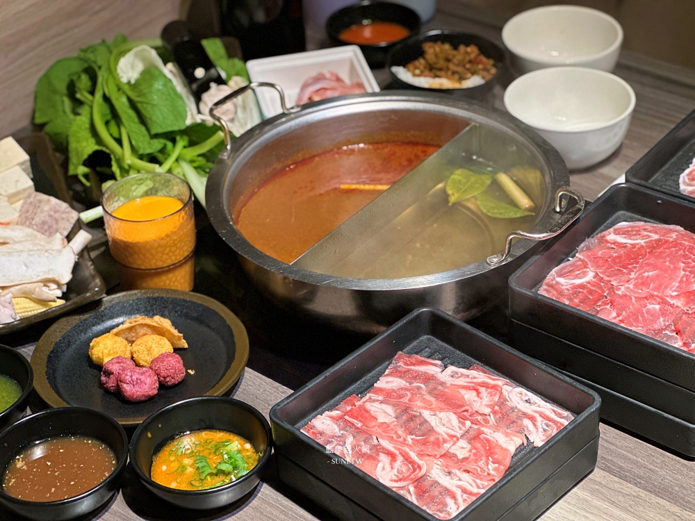 新竹巨城餐廳|藍象廷火鍋吃到飽。469元起泰式火鍋菜色吃到飽(菜單menu) 新竹巨城餐廳|藍象廷火鍋吃到飽。469元起泰式火鍋菜色吃到飽(菜單menu)