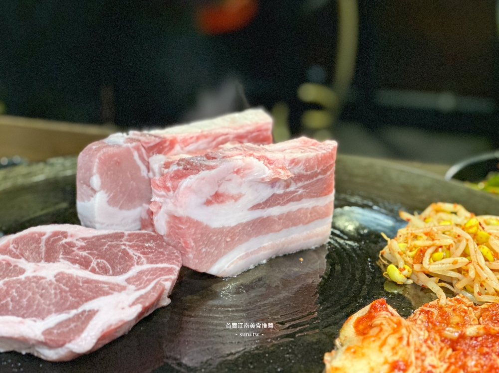 東豆川鍋蓋五花肉｜首爾江南美食推薦。CP值超高烤五花肉